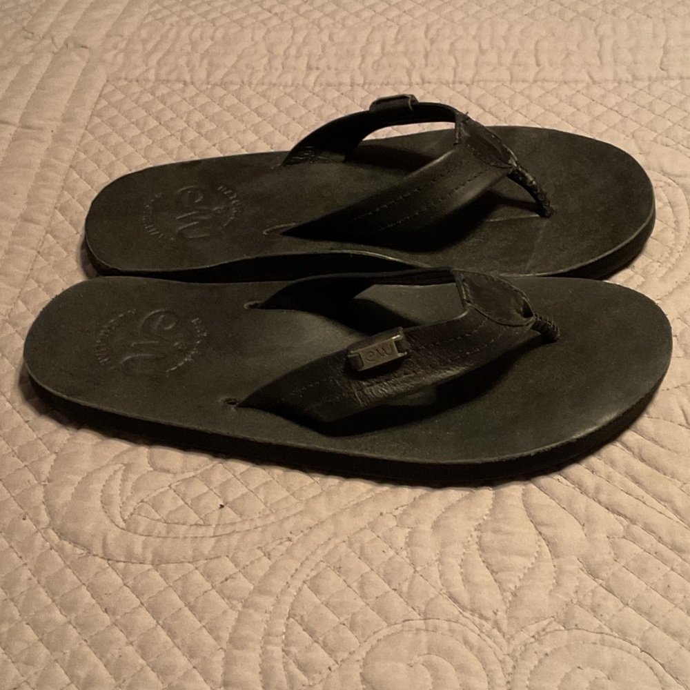Emu Black Flip Flops